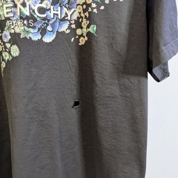 Givenchy Short Sleeve T-Shirt Men's Floral Print Logo, Size L, Hole in Front - Picture 3 of 5